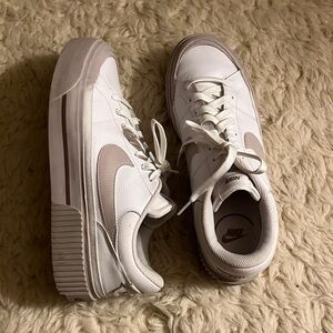 Nike Women's White and Tan Sneakers